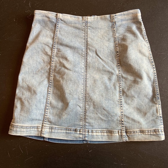 Free People Dresses & Skirts - Free People Stretch Denim Skirt